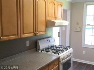 24732 Nickelby Dr, Damascus MD  20872-2700 exterior