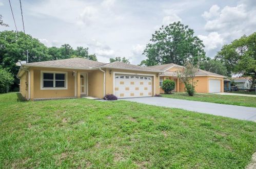 4541 Cypress St, Orlando, FL 32811-4520