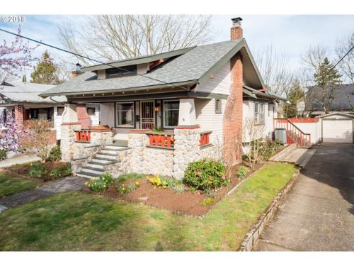 534 69th Ave, Portland, OR 97213-5530