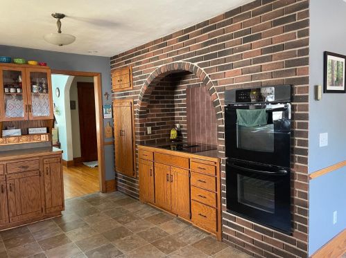 118 Redwood St, Marshall, MN 56258-1847