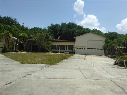 2930 Long Rifle Dr, Wimauma, FL 33598-7812