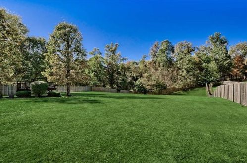 6711 Shadow Valley Rd, Rogers, AR 72758-8164