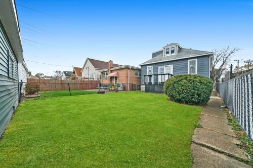11117 Sawyer Ave, Chicago IL  60655-2723 exterior