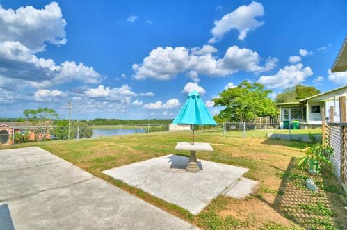 701 Edmund Ave, Dundee, FL 33838-4339