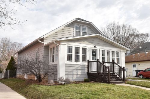 126 Harrison Ave, Waukesha, WI 53186-6248