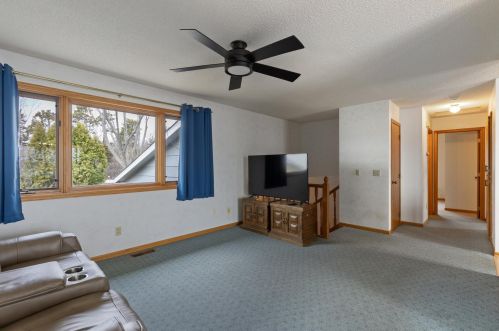 27045 Fremont Dr, Zimmerman, MN 55398-9026