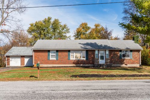 3756 Pitchin Rd, Springfield, OH 45502-9329