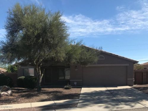 2581 Brandy Crest Dr, Tucson, AZ 85713-1169