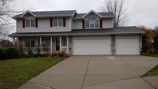 14430 Bryn Mawr Dr, Des Moines, IA 50323-2037