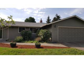 16085 Tong Rd, Happy Valley, OR 97089-8836