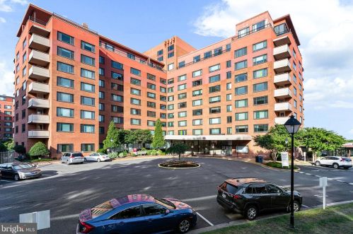 1011 Arlington Blvd, Arlington, VA 22209-2226