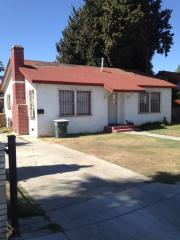 127 P St, Bakersfield, CA 93304-3148