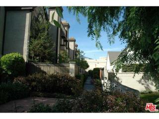 63 Christina St, Arcadia, CA 91006-4075