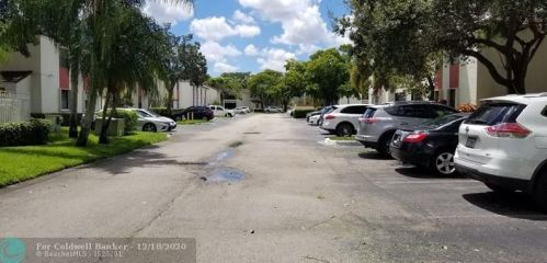 11602 11th St, Hollywood, FL 33026-3837