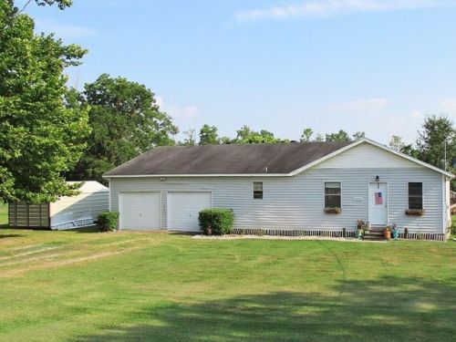 18385 Foreman Rd, Iowa, LA 70647-6916