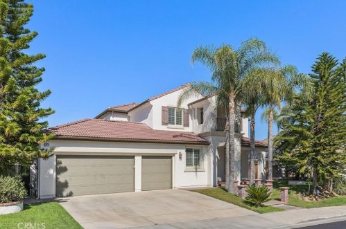 17417 Heights Ln, Riverside, CA 92503-7094