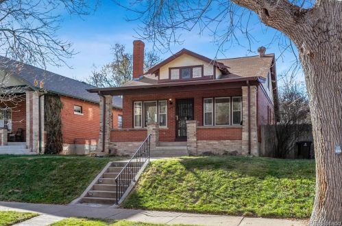 1055 St Paul St, Denver, CO 80206