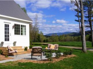 105 Porter Rd, Bath, NH 03740-4817