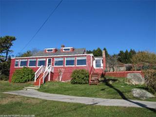 101 Green Head Rd, Stonington, ME 04681-3722