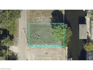 16150 Tortuga St, Bokeelia, FL 33922-1663