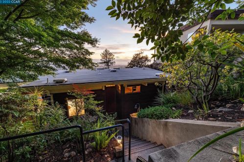 23 Gravatt Dr, Berkeley, CA 94705-1526