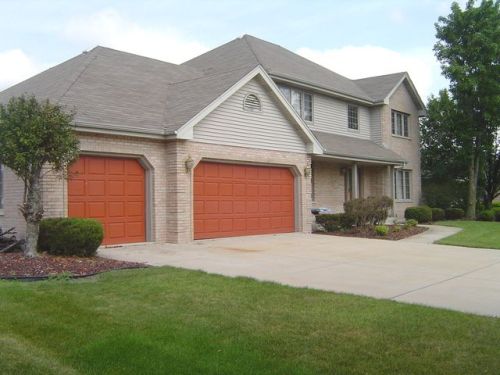 19452 Stonehenge Dr, Mokena, IL 60448-7886