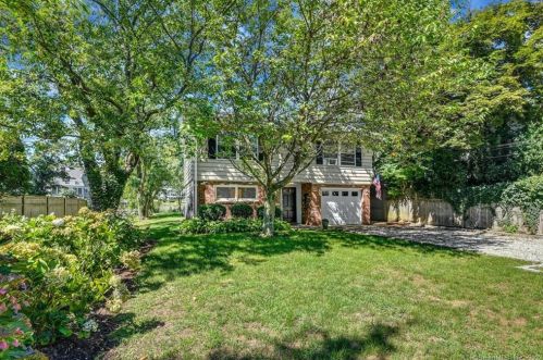 22 Westmere Ave, Norwalk, CT 06853-1836