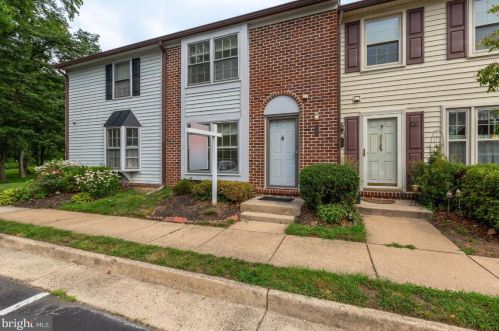 6110 Declaration Sq, Alexandria, VA 22312-2601
