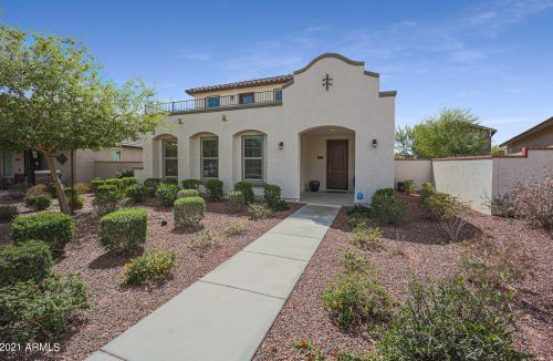 2334 Delaney Dr, Buckeye, AZ 85396-1661