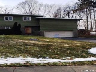 144 Apollo Dr, Rochester, NY 14626-2704