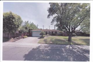 2124 65th Ave, Sacramento CA  95822-5462 exterior