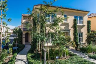 121 Lamplighter, Irvine CA  92620-3834 exterior