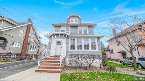 21 Lincoln Ave, Cliffside Park, NJ 07010-3007