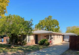 2865 59th St, Sacramento, CA 95817-1751