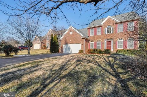 2185 Mountainview Dr, Frederick, MD 21702-2846