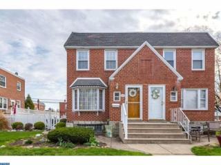 818 Bartlett St, Philadelphia, PA 19115-1310