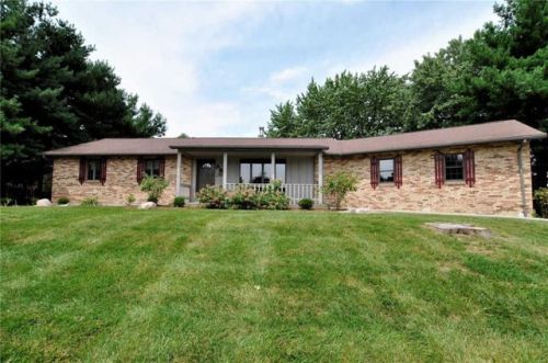 205 Parkwood Dr, Foster Pond, IL 62298-1631