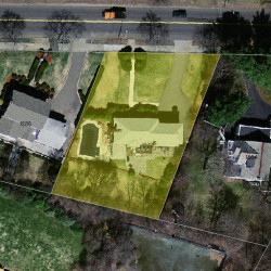 1572 Commonwealth Ave, Newton MA  02465-2806 aerial view