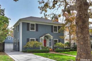 1035 44th St, Sacramento, CA 95819-3728