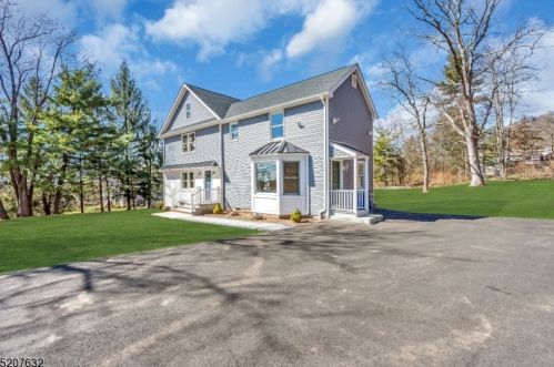 855 Brown Rd, Bridgewater, NJ 08807-1248