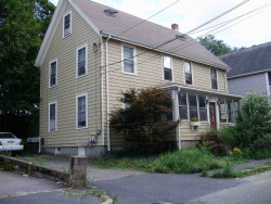 12 Hale St, Newton, MA 02464-1311