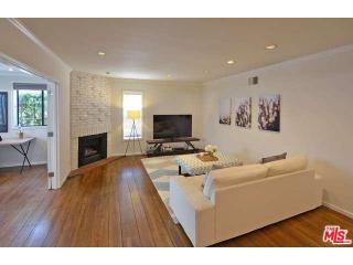 346 Barrington Ave, Los Angeles, CA 90049-2925