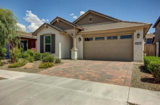 3413 Strawberry Dr, Gilbert AZ  85298-3395 exterior