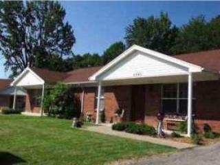 2415 Ashley Dr, Jeffersonville IN  47130-5717 exterior