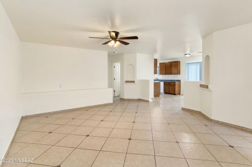 3917 Dover Stra, Tucson, AZ 85706-2923