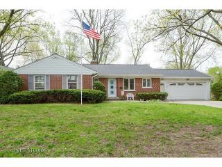 530 Prairie Ave, Naperville, IL 60540-6716