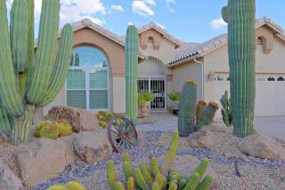 21281 65th Ave, Glendale, AZ 85308-6406